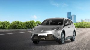 lô xe limo green tiên phong đầu tiên